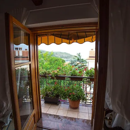 Gennaro Bed & Breakfast